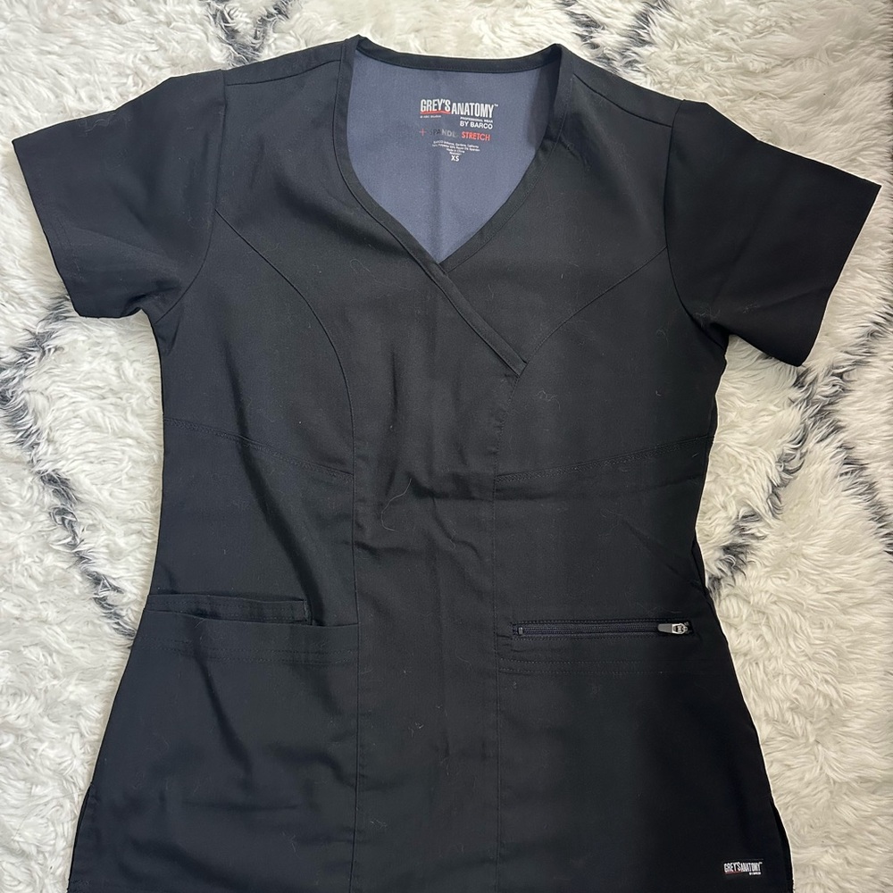 Grey's Anatomy Black Short Sleeve Scrub Top